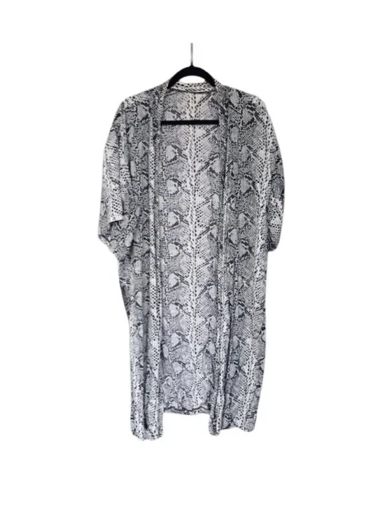 Snakeskin Kimono - Picture 1 of 1
